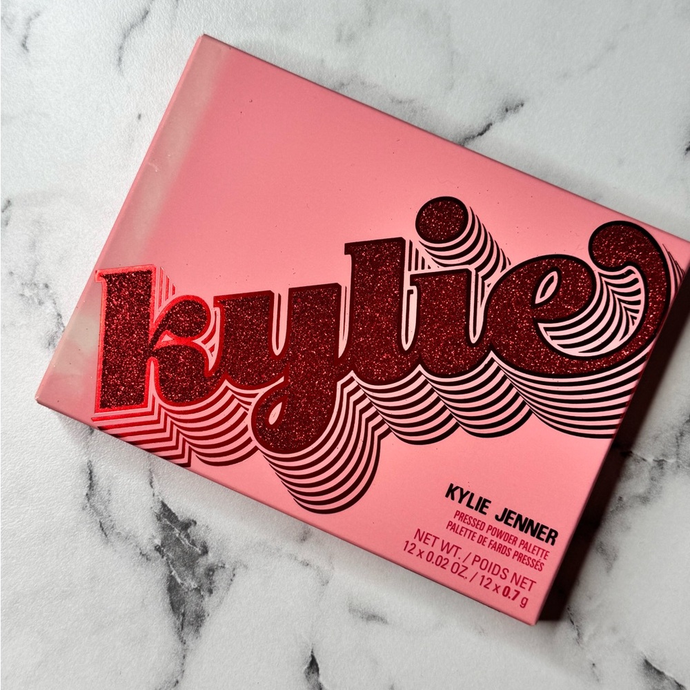 Kylie Jenner Valentine’s Pressed Powder Palette Vegan Formula